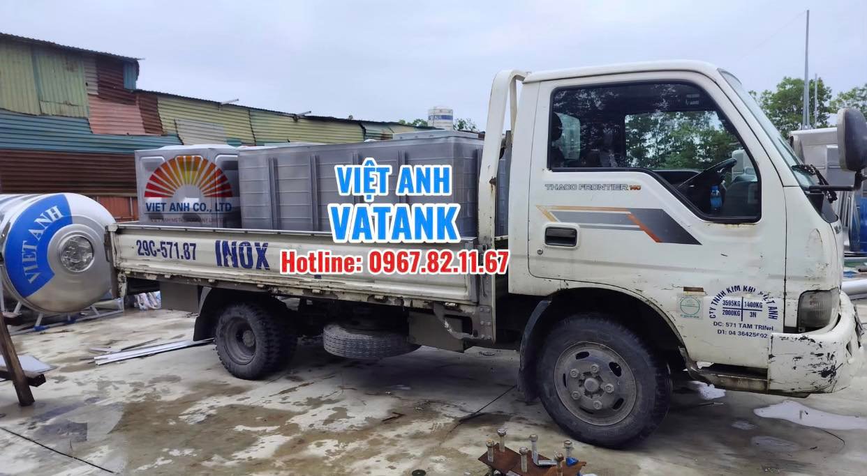 Vận chuyển và bàn giao vật tư bể inox lắp ghép đến loạt công trình trọng điểm