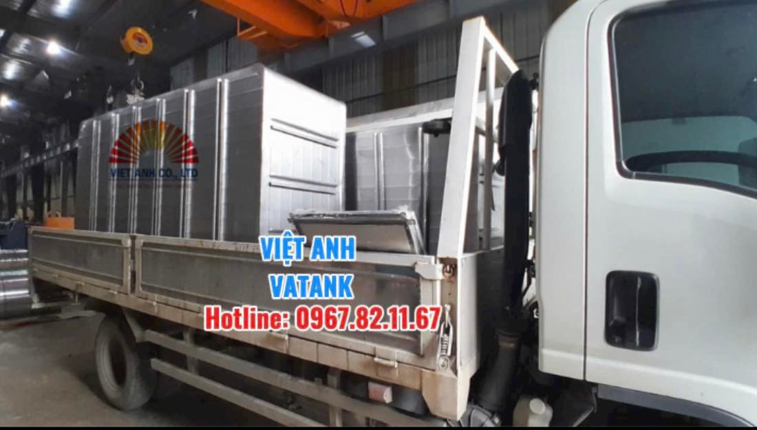 Vận chuyển bồn inox an toàn đến khách hàng