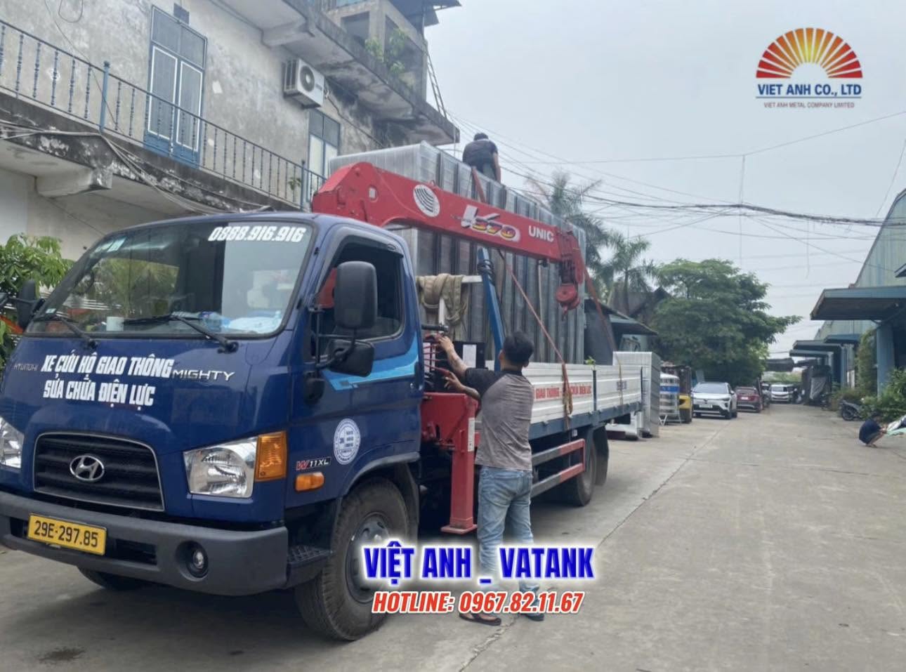Vận chuyển bể ngầm inox 304 đến công trình khách hàng